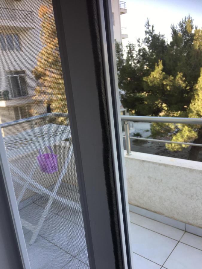 Linda'S Apartment Avlonya Dış mekan fotoğraf